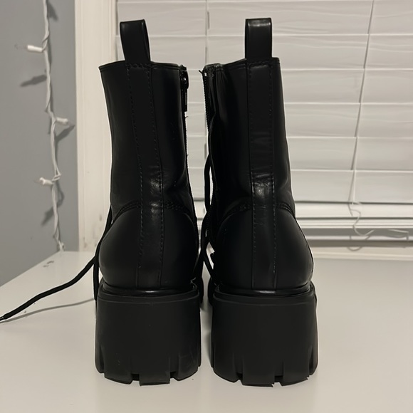 Mia Women’s Black Combat Boots - Picture 2 of 6